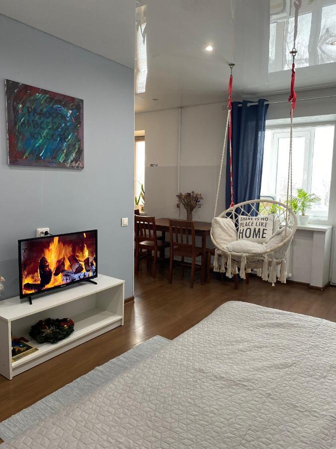 Art Apartment Zhytomyr Bagian luar foto